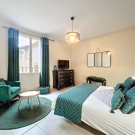 Chambres D'Hotes La Maison De Leonie Collias Εξωτερικό φωτογραφία
