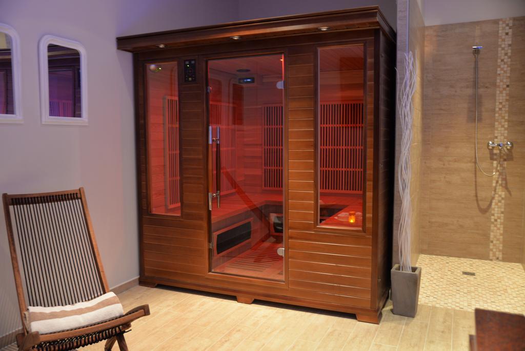 Chambres D'Hotes La Maison De Leonie Collias Εξωτερικό φωτογραφία