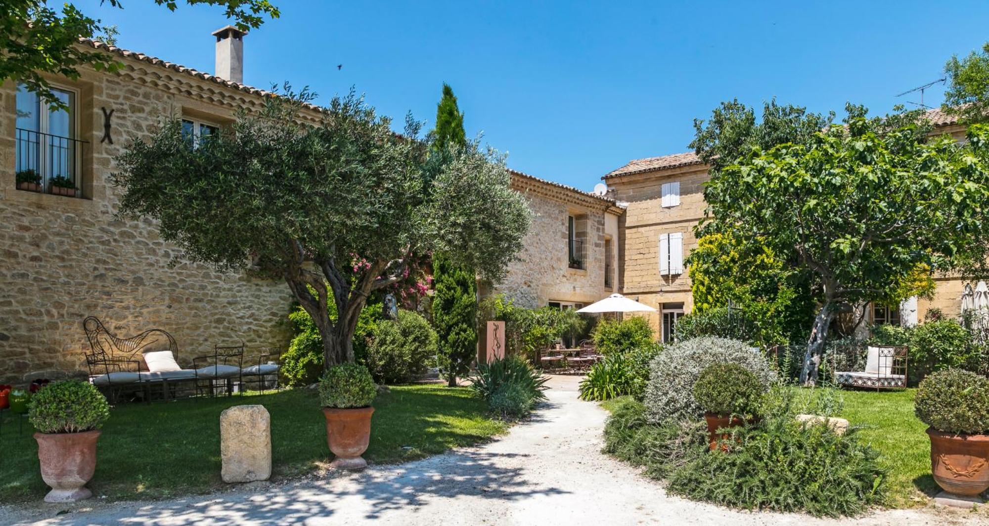 Chambres D'Hotes La Maison De Leonie Collias Εξωτερικό φωτογραφία
