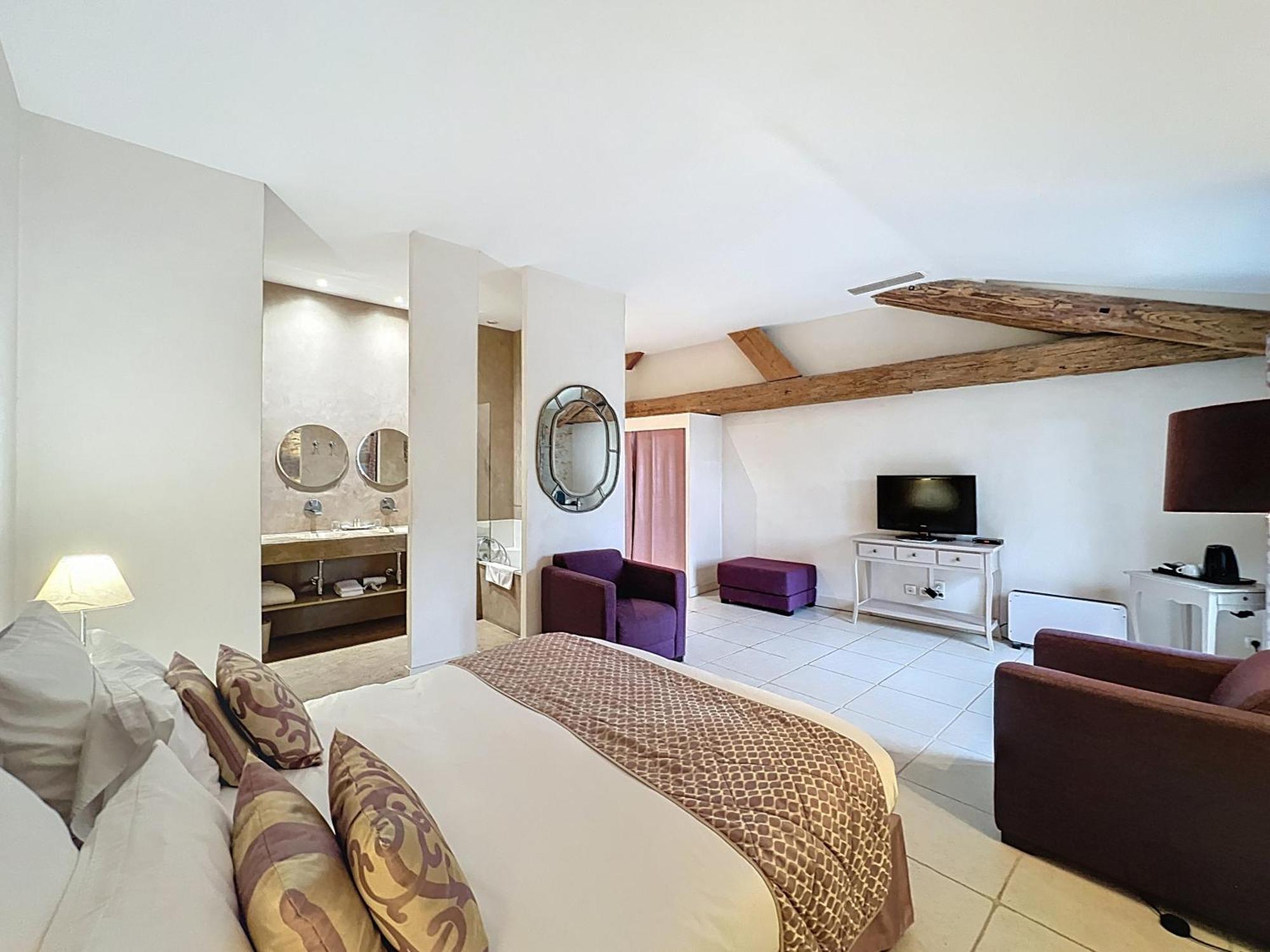 Chambres D'Hotes La Maison De Leonie Collias Εξωτερικό φωτογραφία